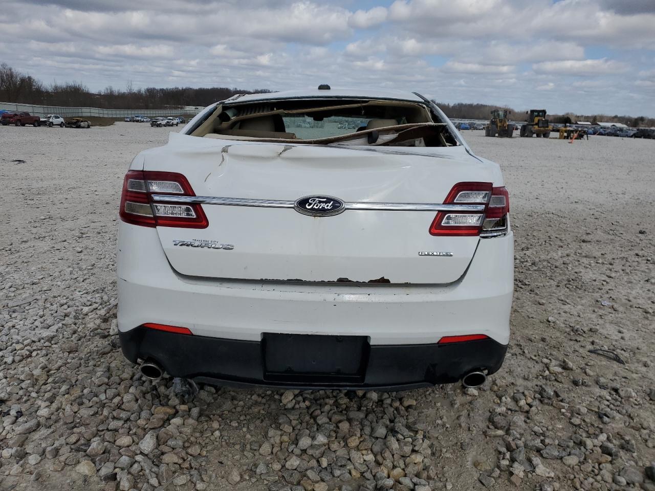 2013 Ford Taurus Se VIN: 1FAHP2D85DG167564 Lot: 47325264