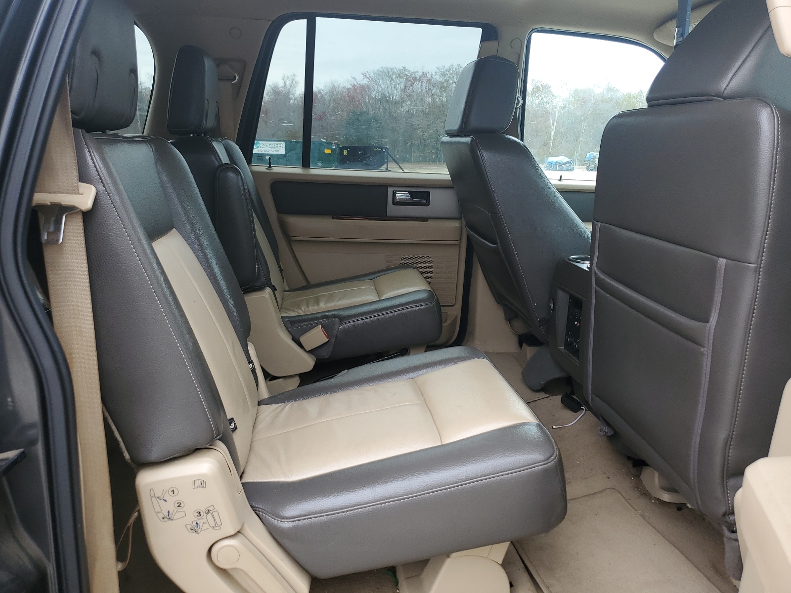 1FMFK17517LA40023 2007 Ford Expedition El Eddie Bauer