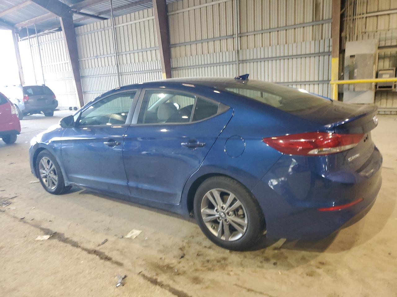 5NPD84LF2JH288321 2018 HYUNDAI ELANTRA - Image 2