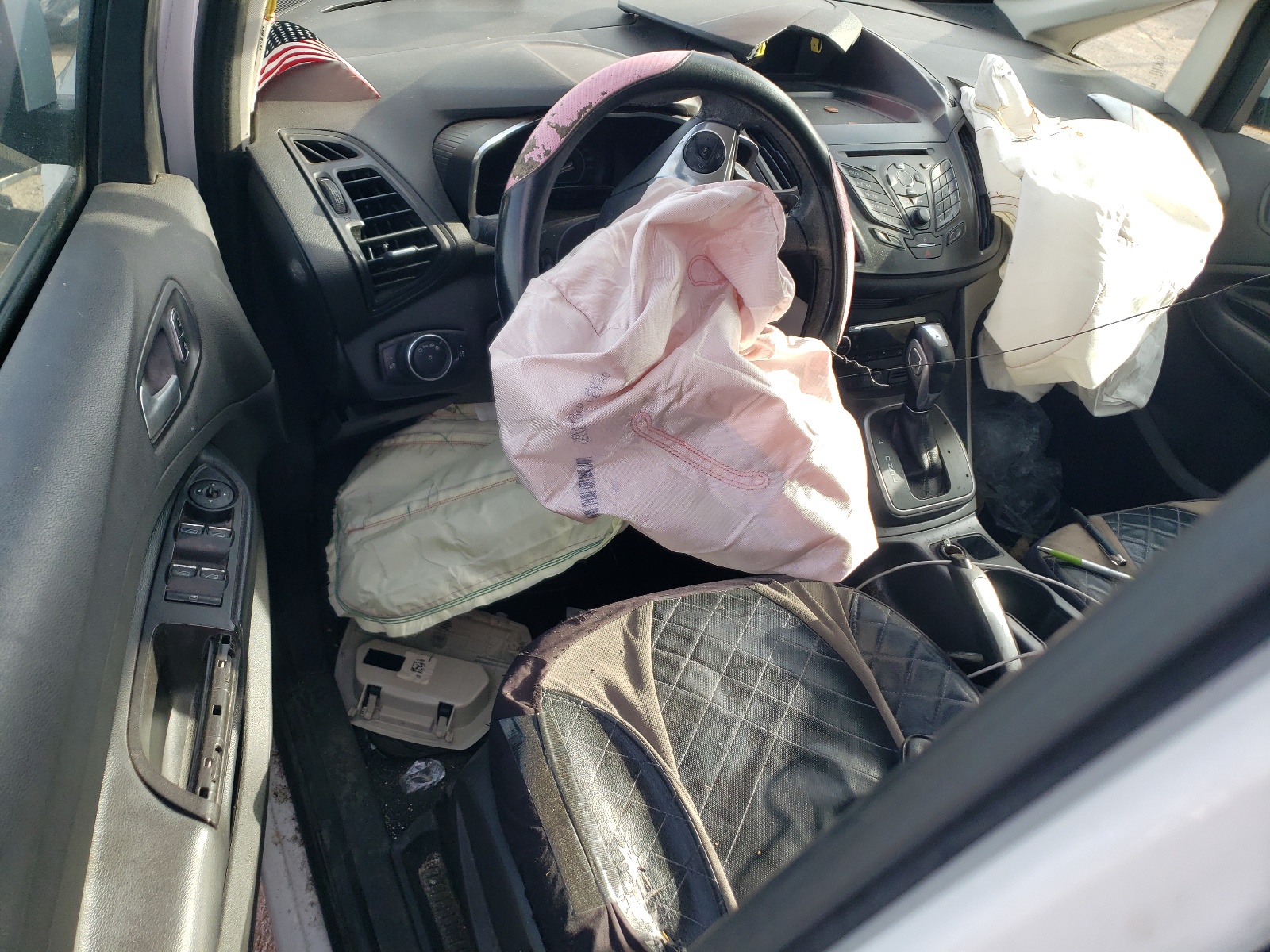 1FADP5AU6GL111503 2016 Ford C-Max Se