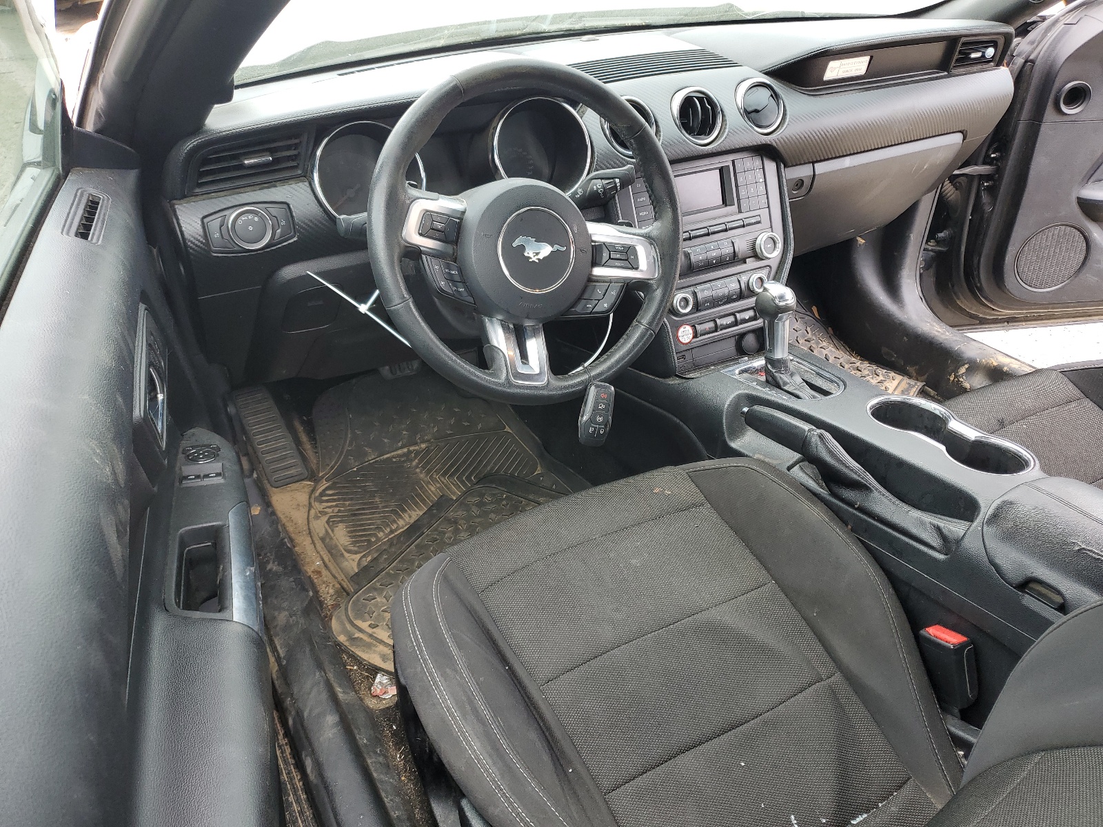 1FA6P8AMXH5263364 2017 Ford Mustang