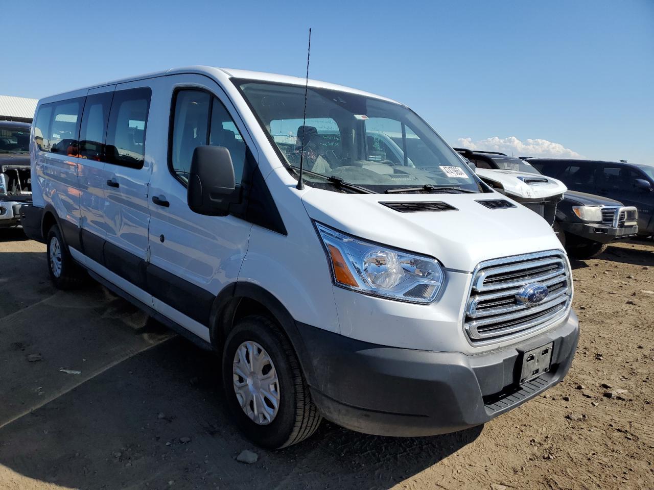 1FBZX2ZM1KKB11608 2019 Ford Transit T-350