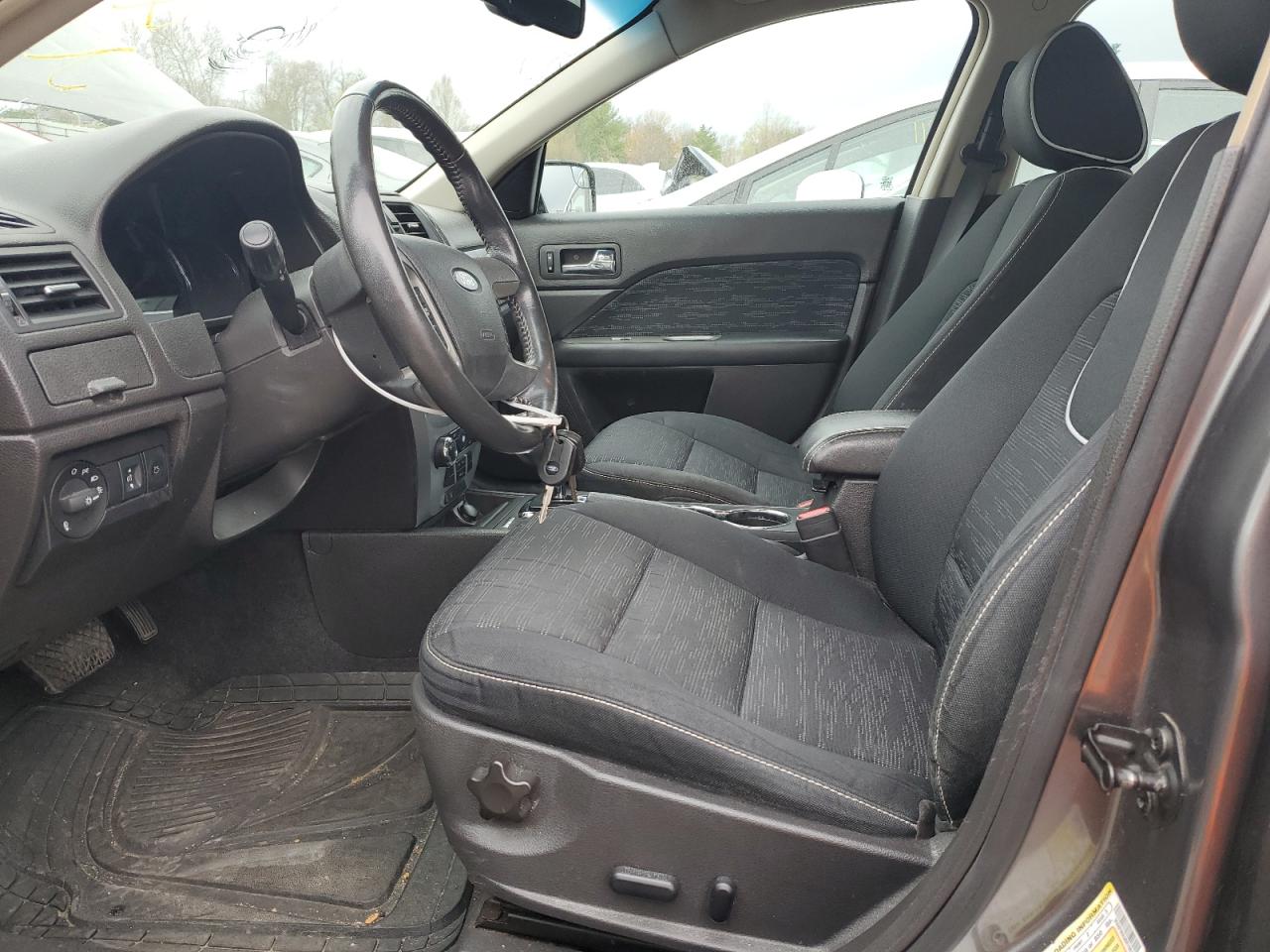 2011 Ford Fusion Se VIN: 3FAHP0HA3BR166128 Lot: 63240604