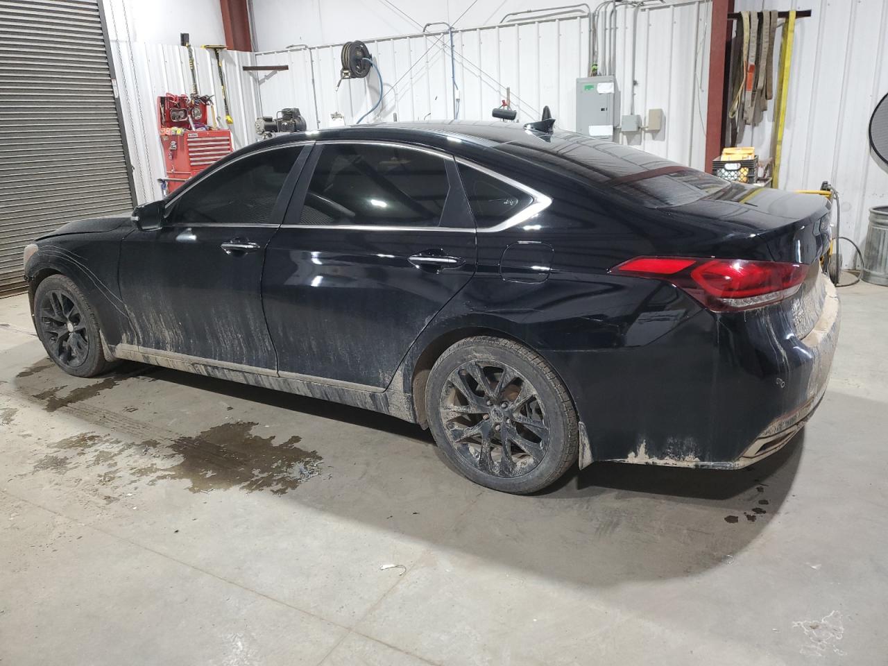 2015 Hyundai Genesis 3.8L VIN: KMHGN4JE5FU033588 Lot: 63776754