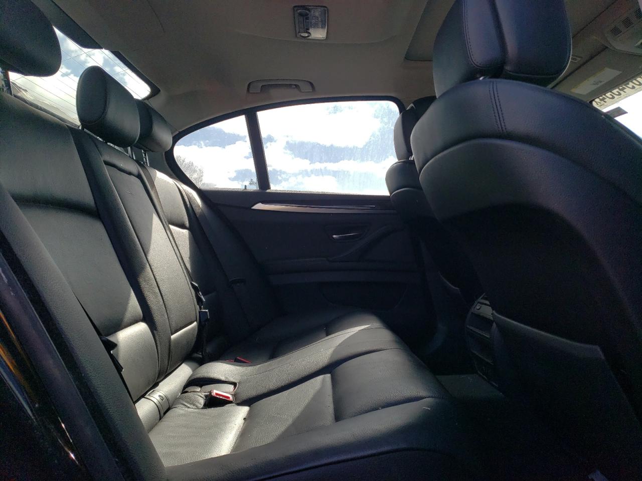 2012 BMW 528 Xi VIN: WBAXH5C56CDW08692 Lot: 47694534