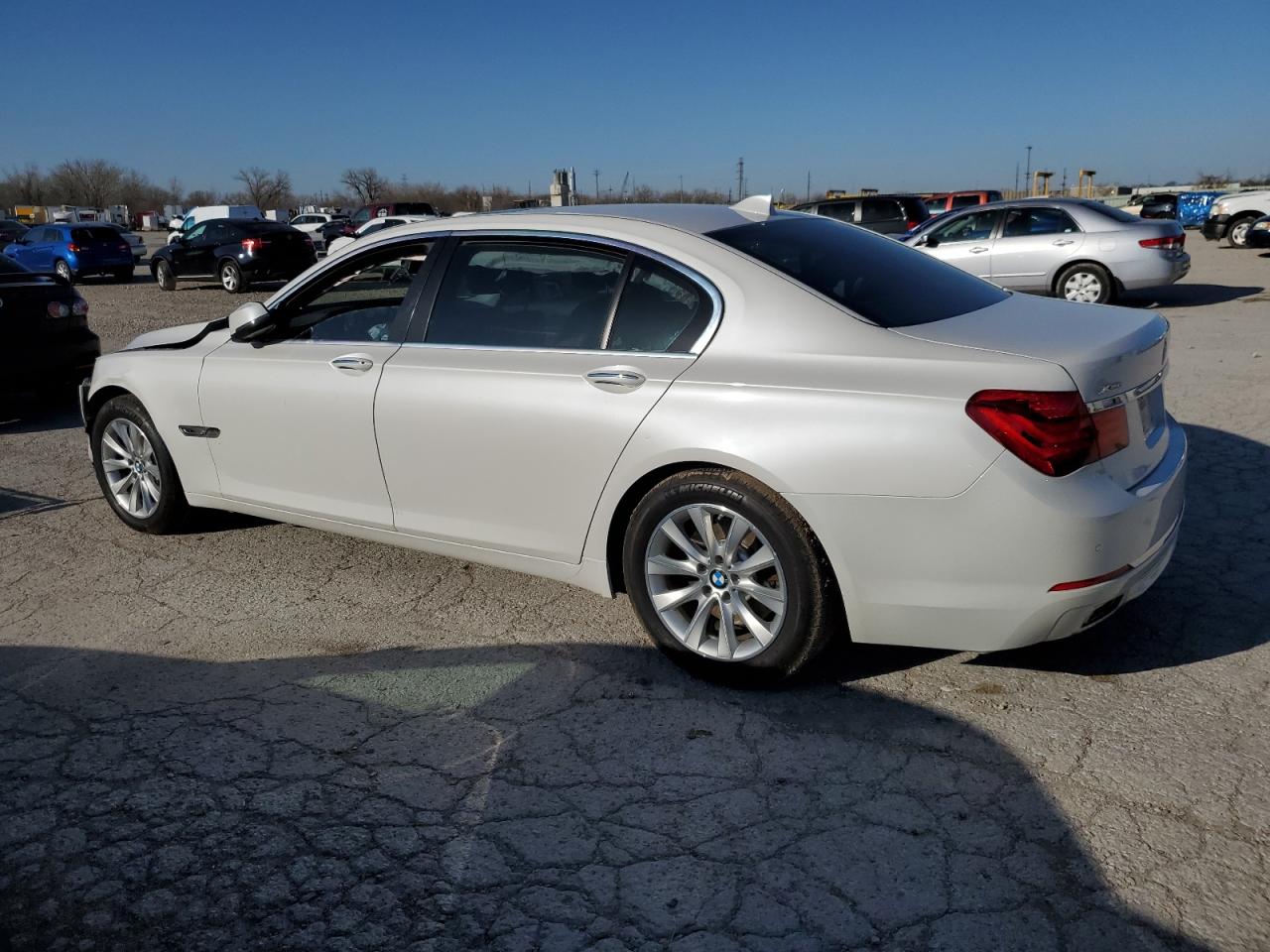 2015 BMW 740 Lxi VIN: WBAYF4C55FGS99109 Lot: 46148054