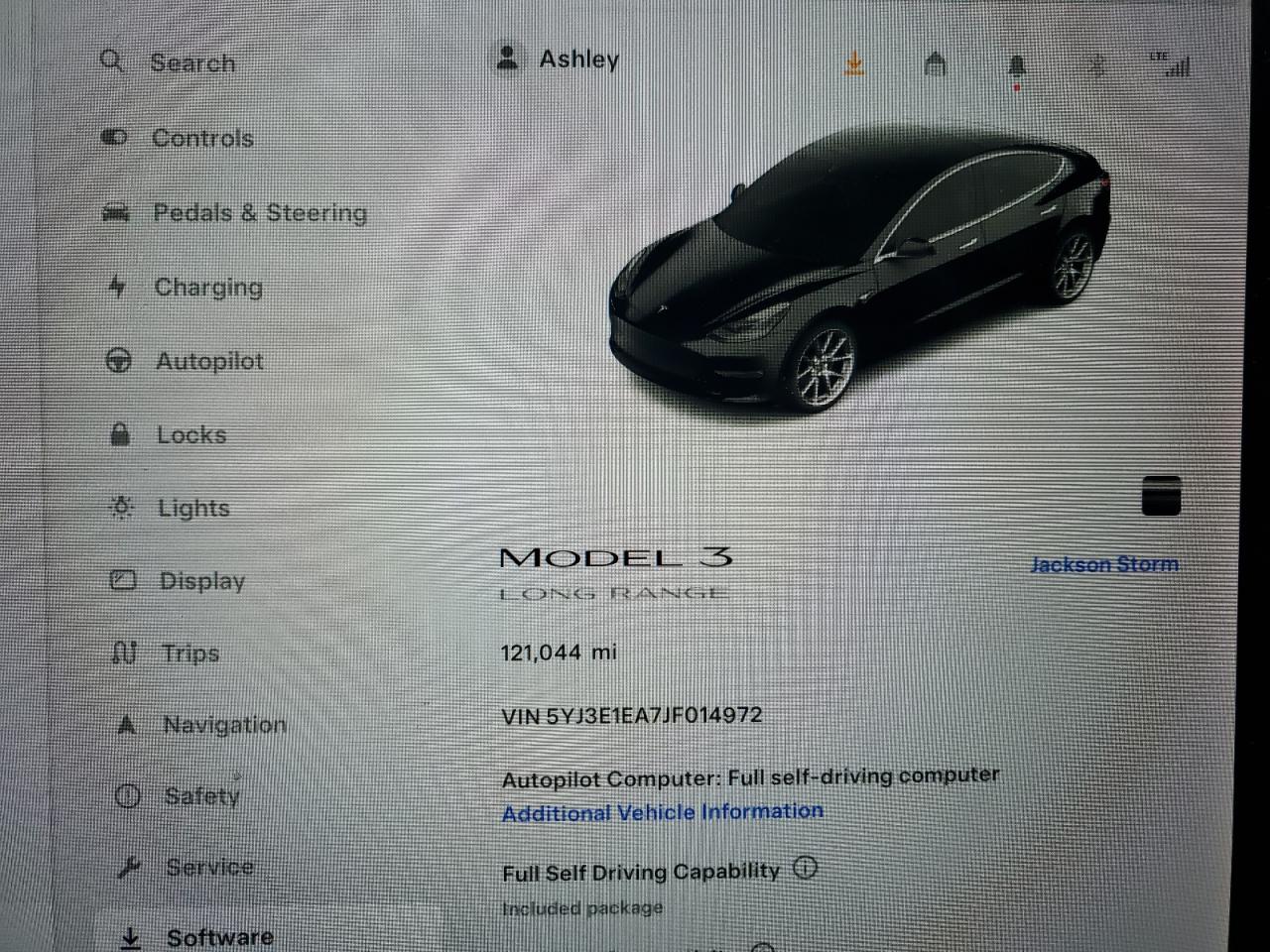 5YJ3E1EA7JF014972 2018 Tesla Model 3