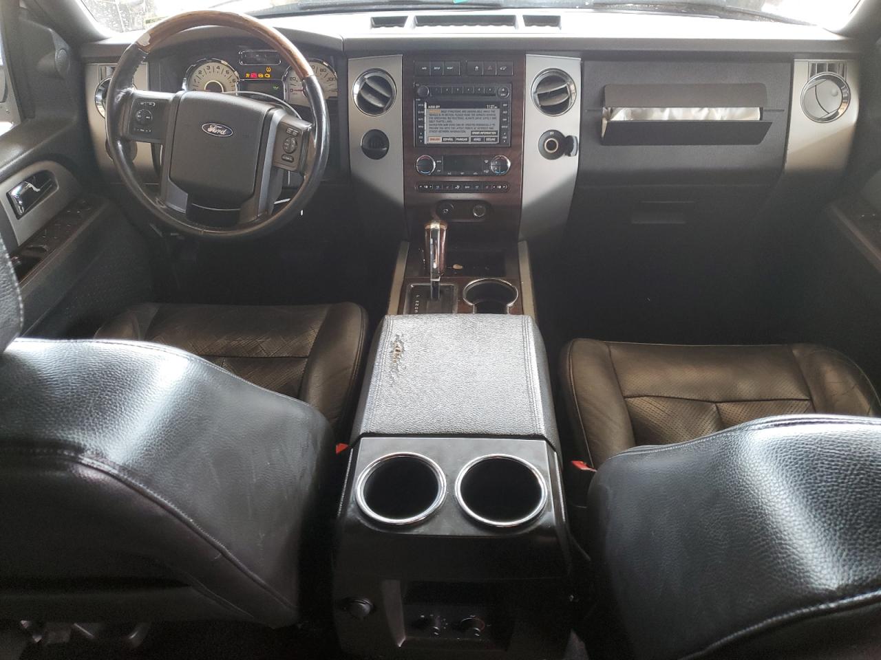 2007 Ford Expedition - Image 8