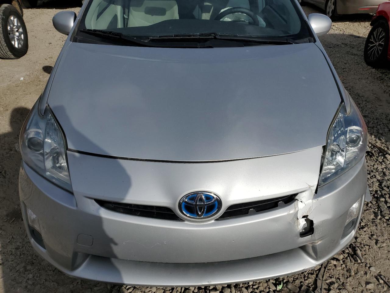 2011 Toyota Prius - Image 11