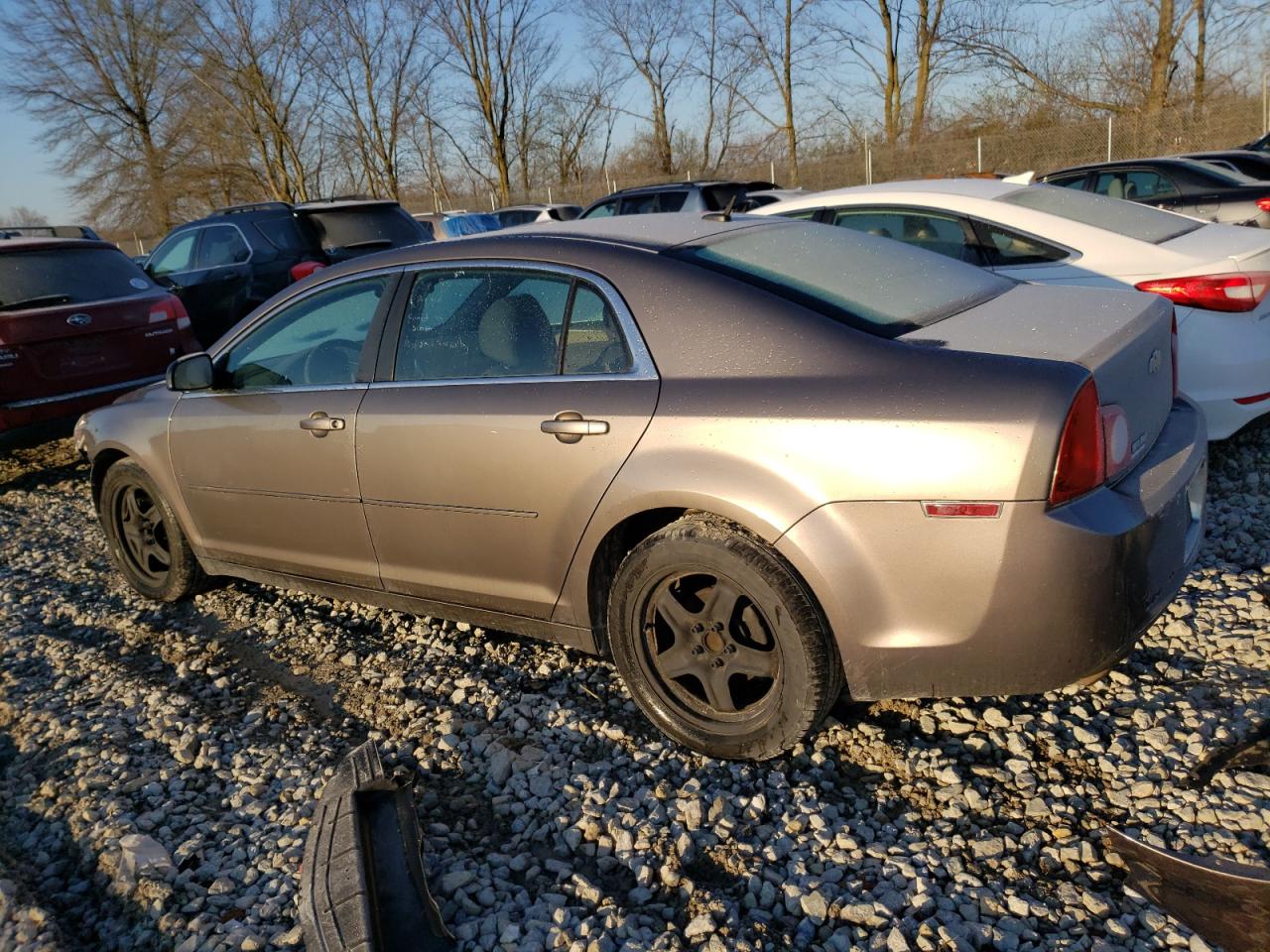 2010 Chevrolet Malibu - Image 2