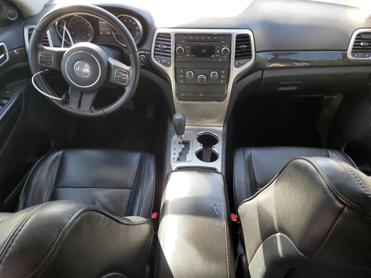 2011 Jeep Grand Cherokee - Image 8