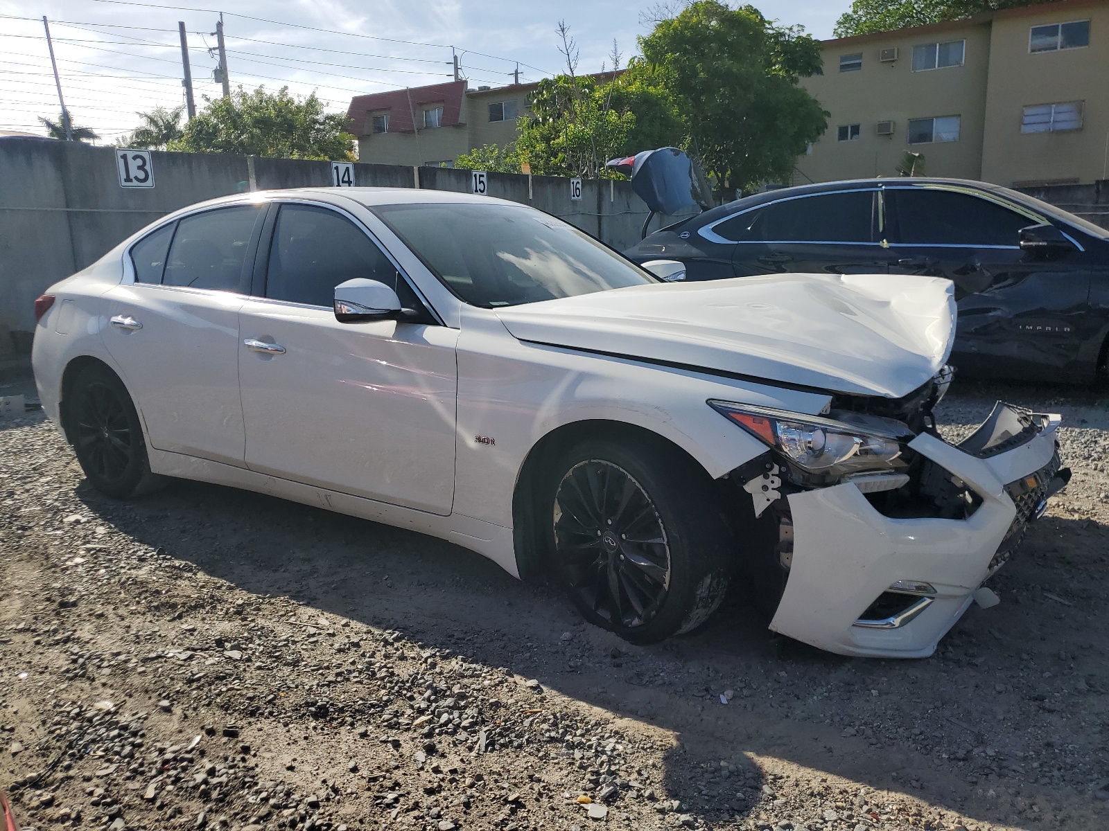 2019 Infiniti Q50 Luxe vin: JN1EV7AP4KM514282