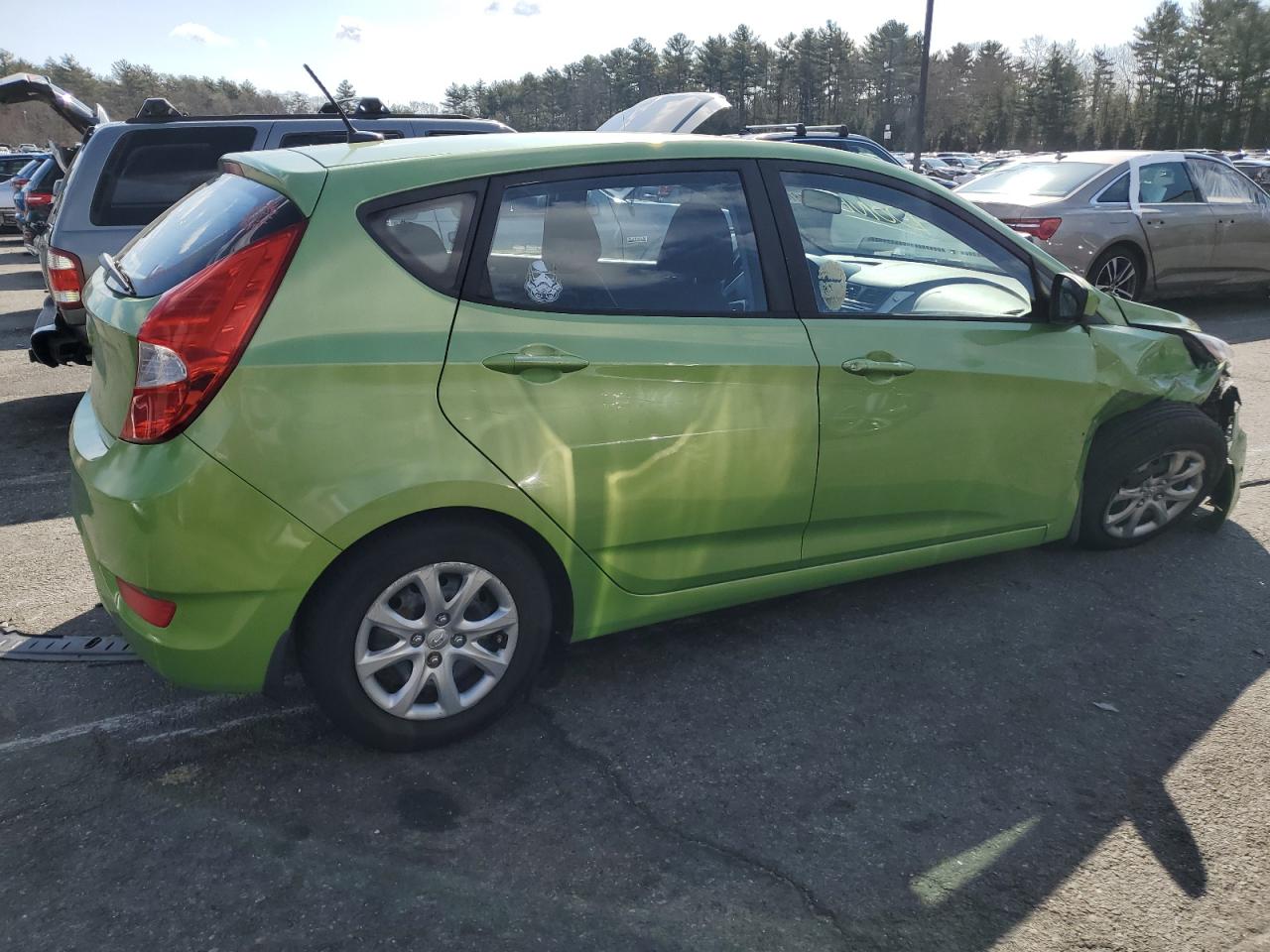 2013 Hyundai Accent Gls VIN: KMHCT5AE7DU128550 Lot: 47018104