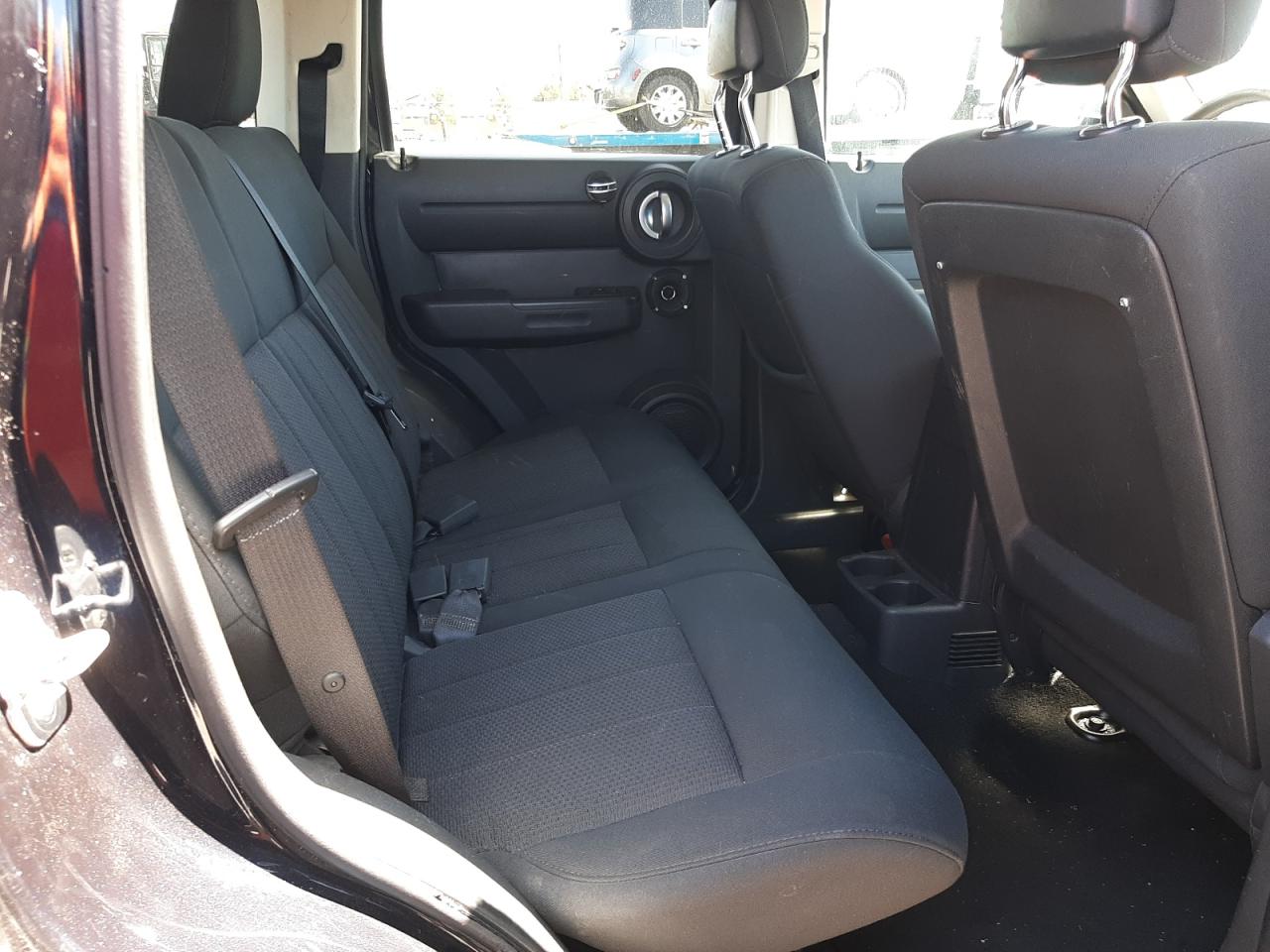 2011 Dodge Nitro - Image 10