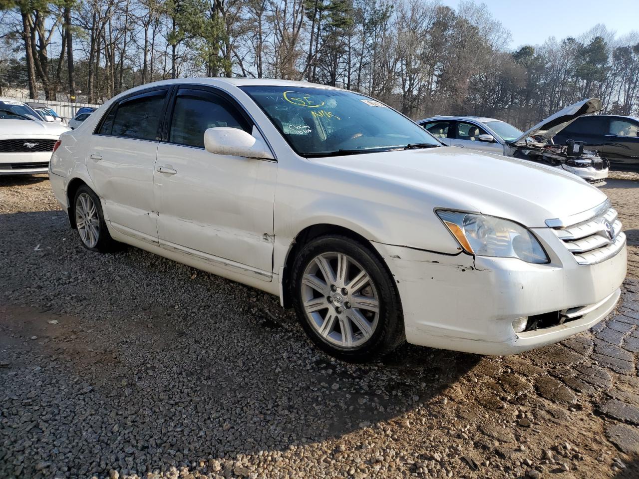 2007 Toyota Avalon - Image 4
