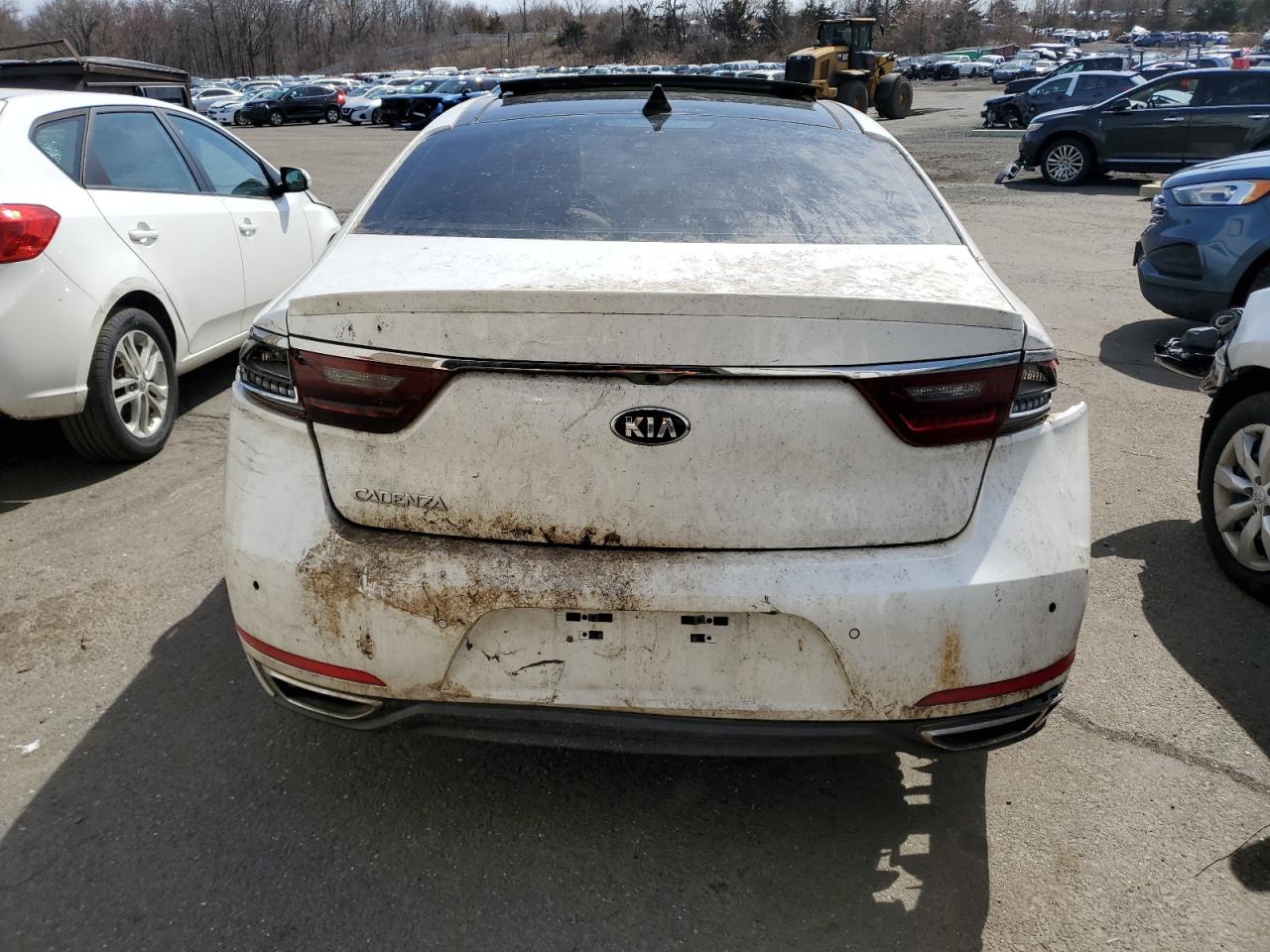 2017 Kia Cadenza Premium VIN: KNALC4J1XH5061712 Lot: 47385314