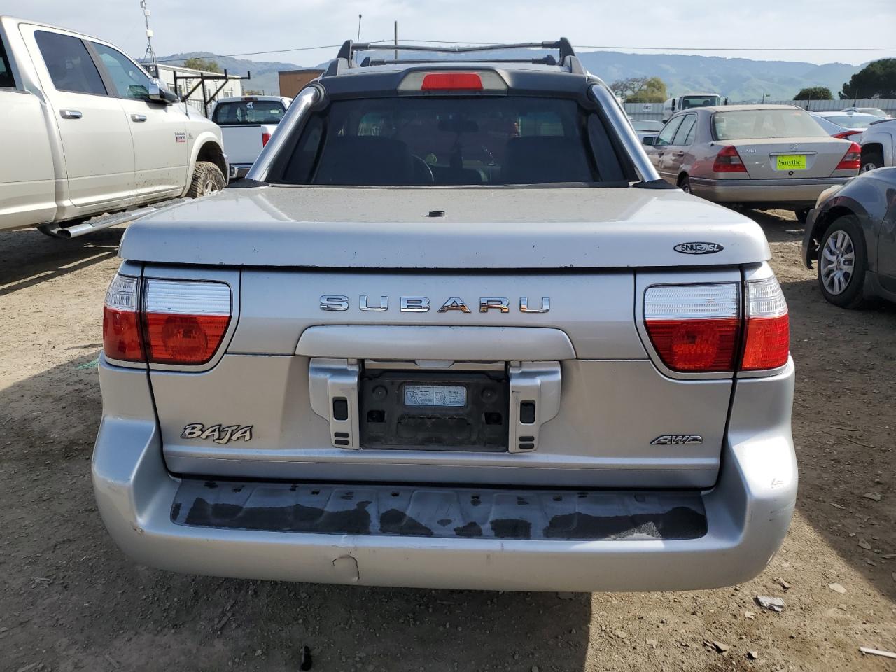 2003 Subaru Baja - Image 6