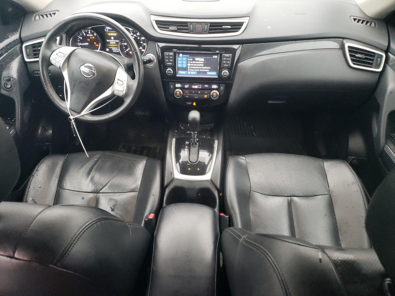 2015 Nissan Rogue - Image 8