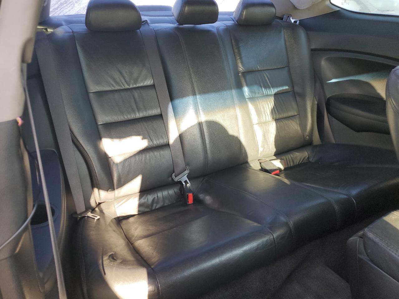 2008 Honda Accord - Image 10