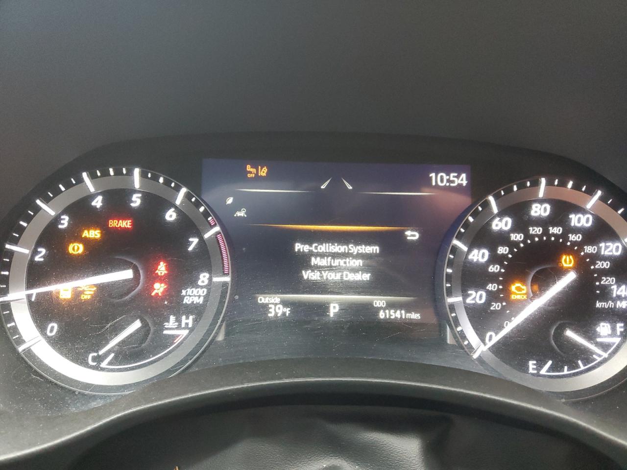2021 Toyota Highlander - Image 9