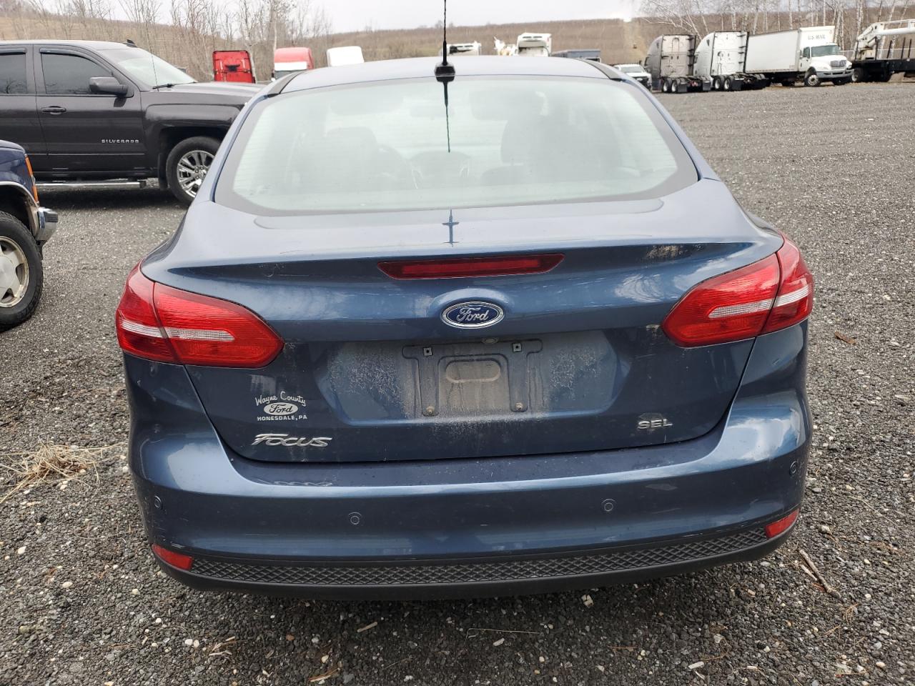 1FADP3H26JL242639 FORD FOCUS 2018
