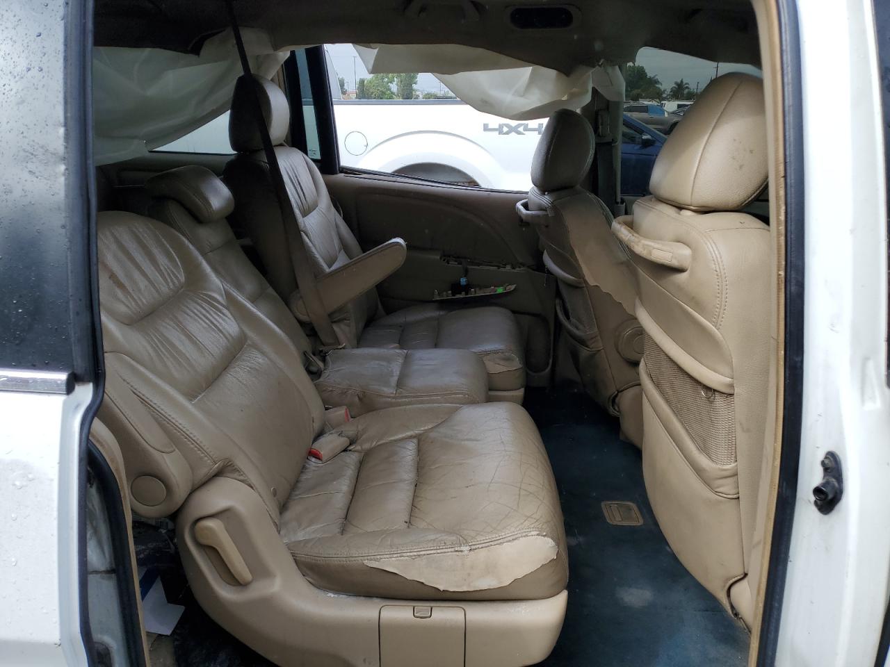 2006 Honda Odyssey - Image 11