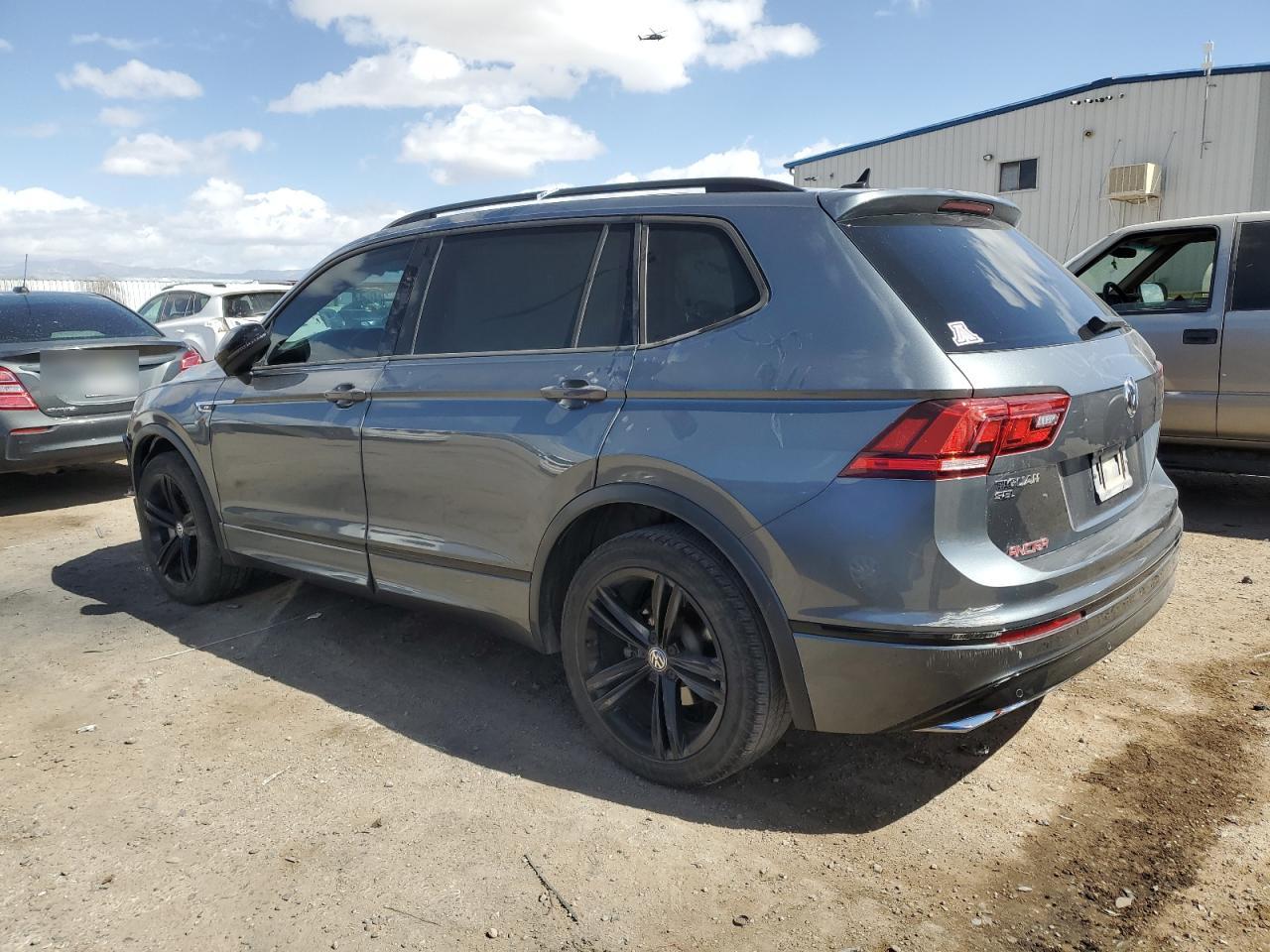 2019 Volkswagen Tiguan - Image 2
