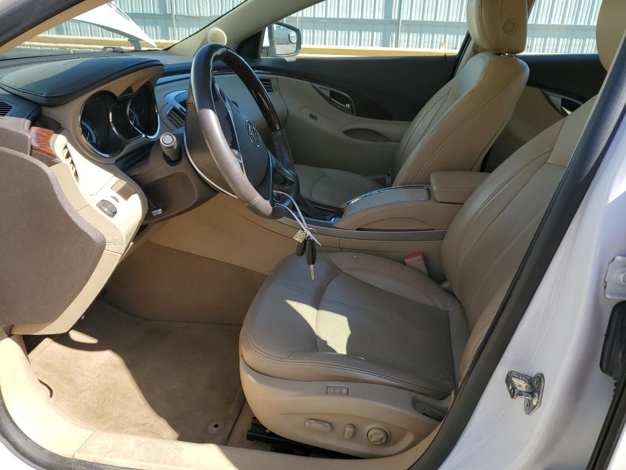 2011 Buick LaCrosse - Image 7