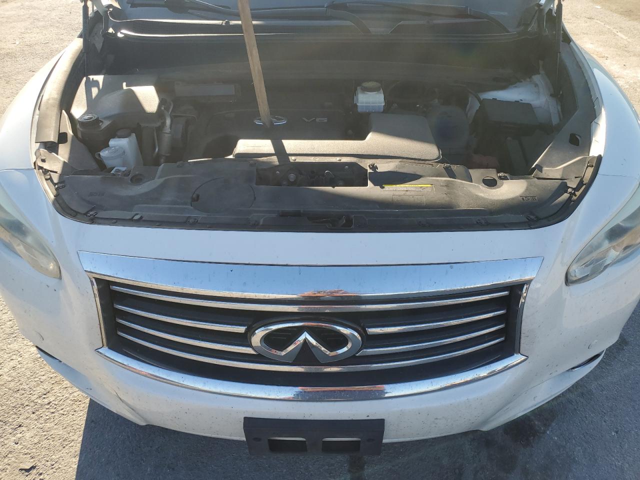 2015 Infiniti QX60 - Image 12