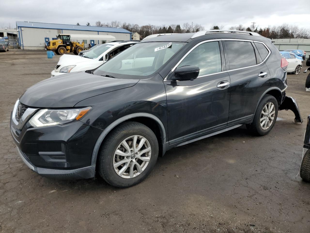 KNMAT2MT5JP545163 NISSAN ROGUE 2018