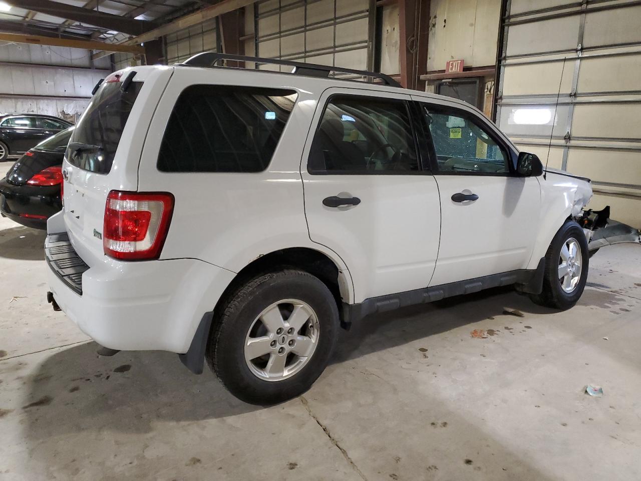 2011 Ford Escape - Image 3