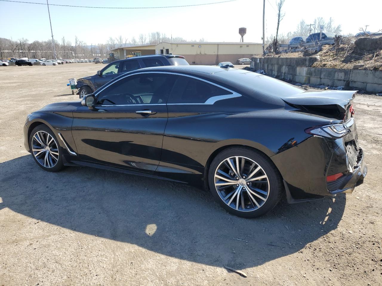 2019 Infiniti Q60 - Image 2