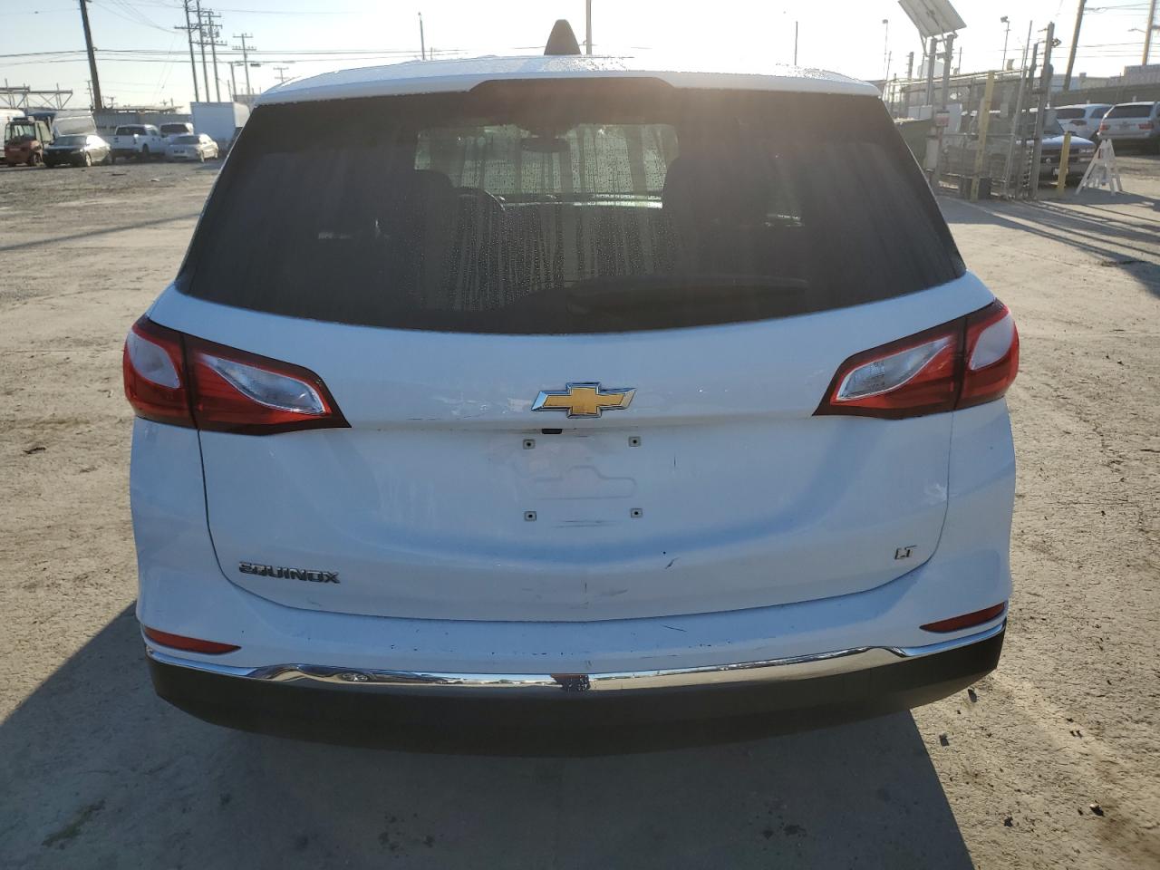 2GNAXKEV4K6151165 CHEVROLET EQUINOX 2019