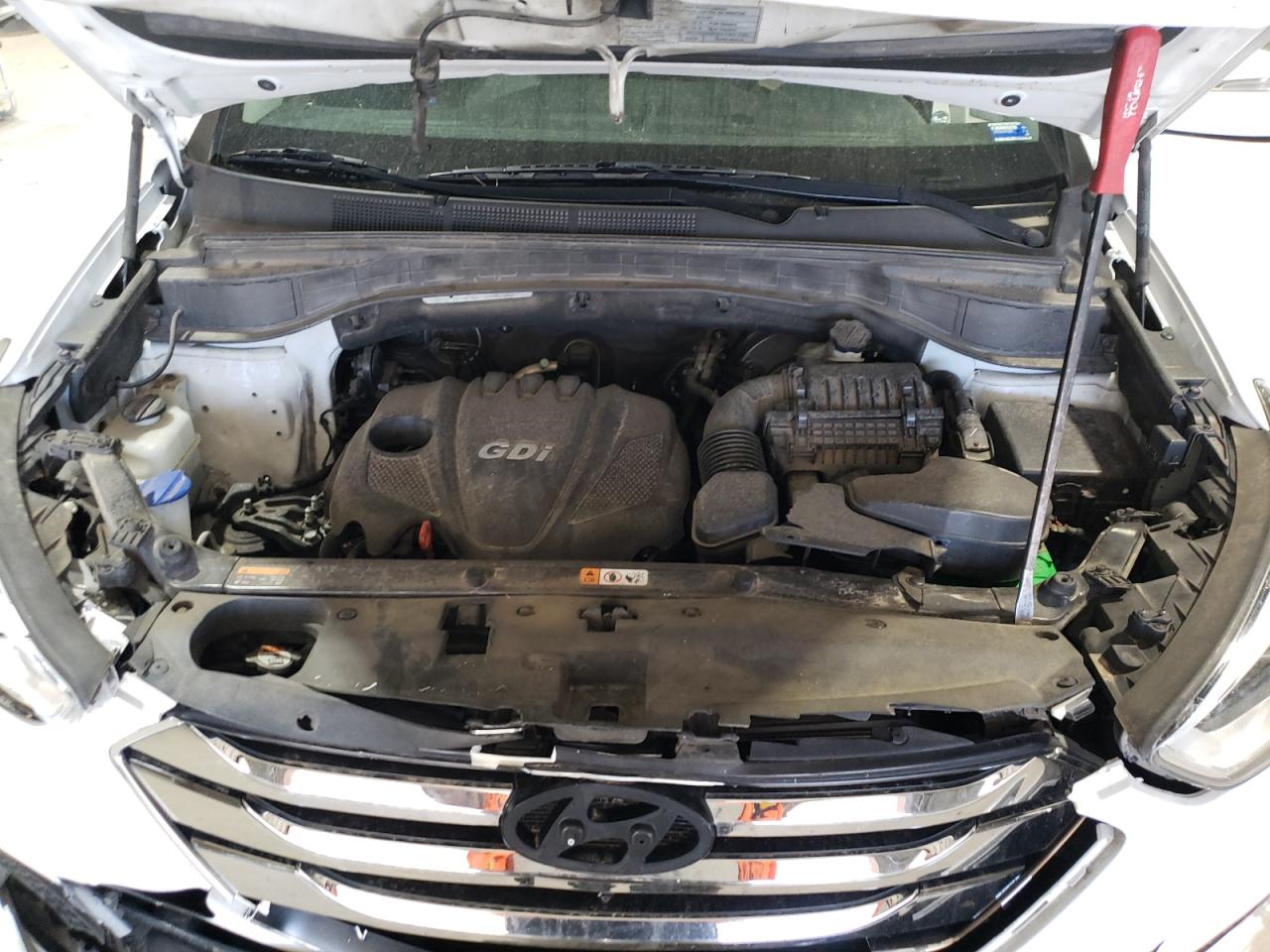 2013 Hyundai Santa Fe - Image 13