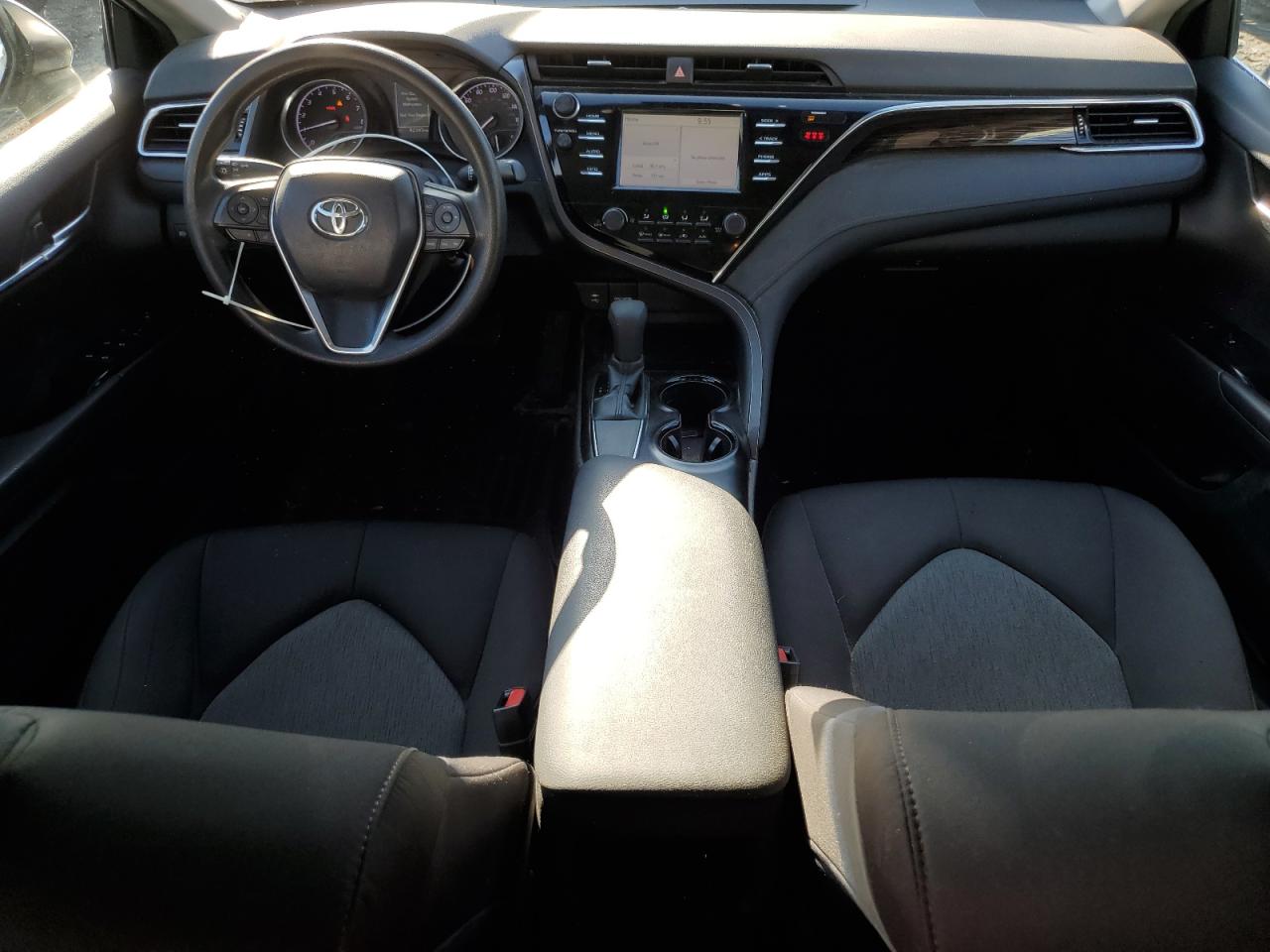 4T1B11HK9JU115283 TOYOTA CAMRY 2018
