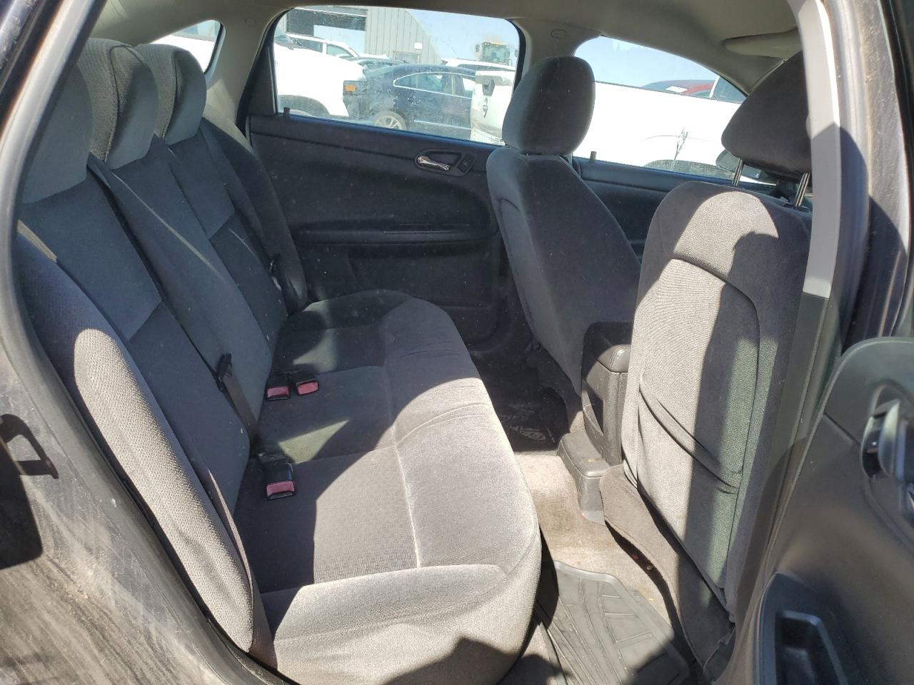 2009 Chevrolet Impala - Image 11