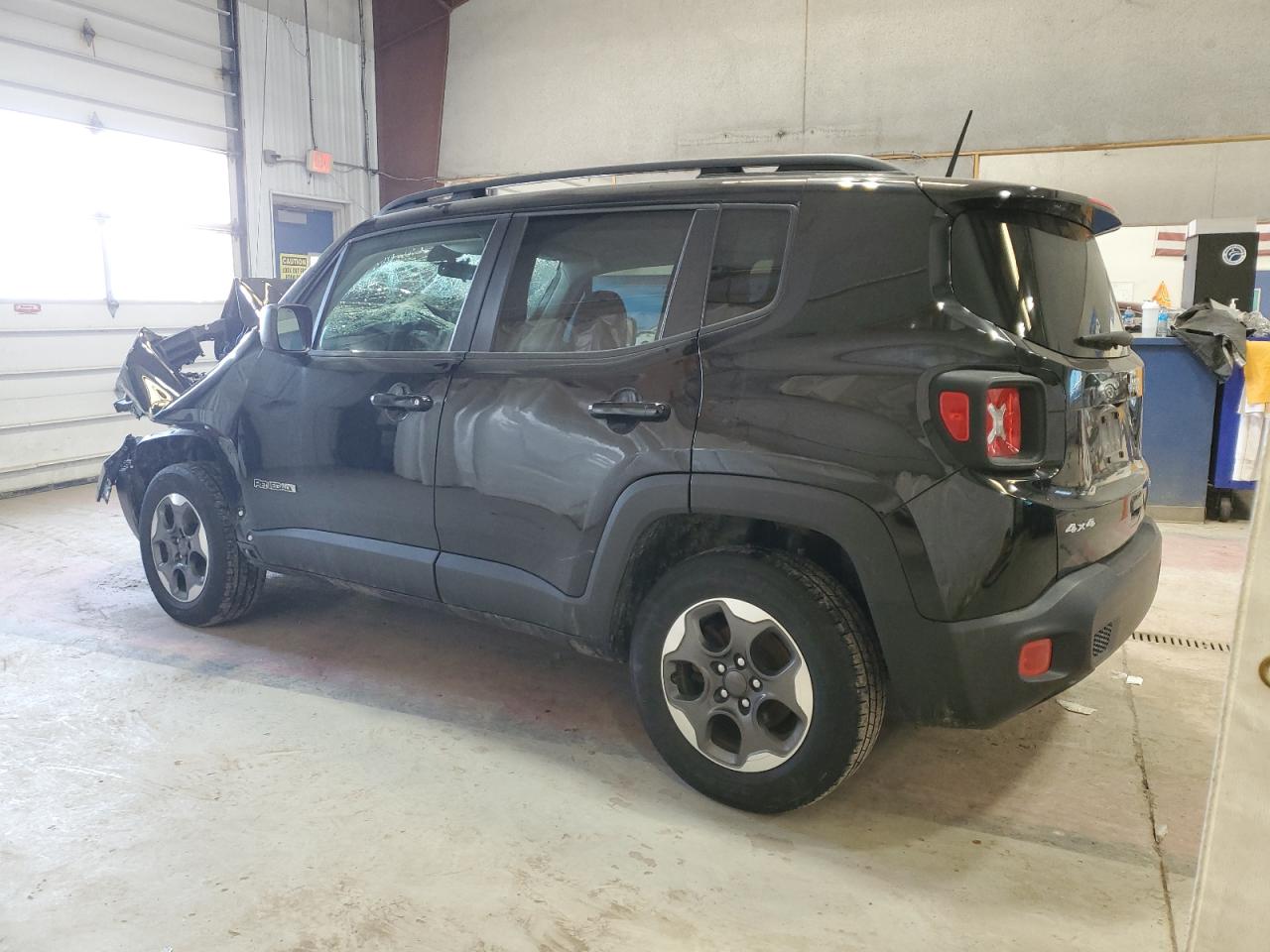 2018 Jeep Renegade - Image 2