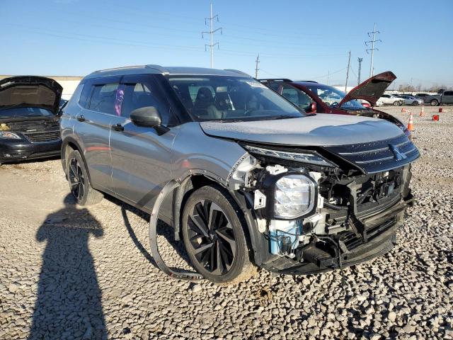 MITSUBISHI OUTLANDER 2022 Srebrny