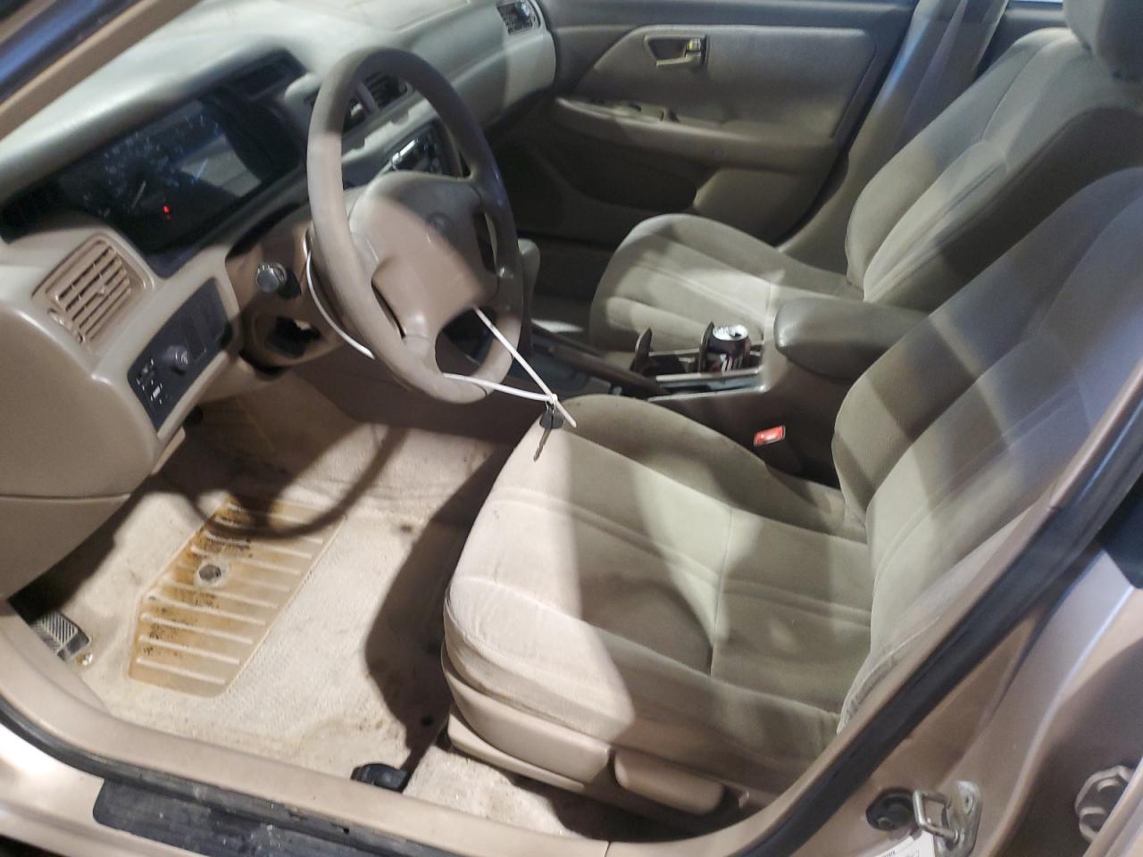 2001 Toyota Camry - Image 7