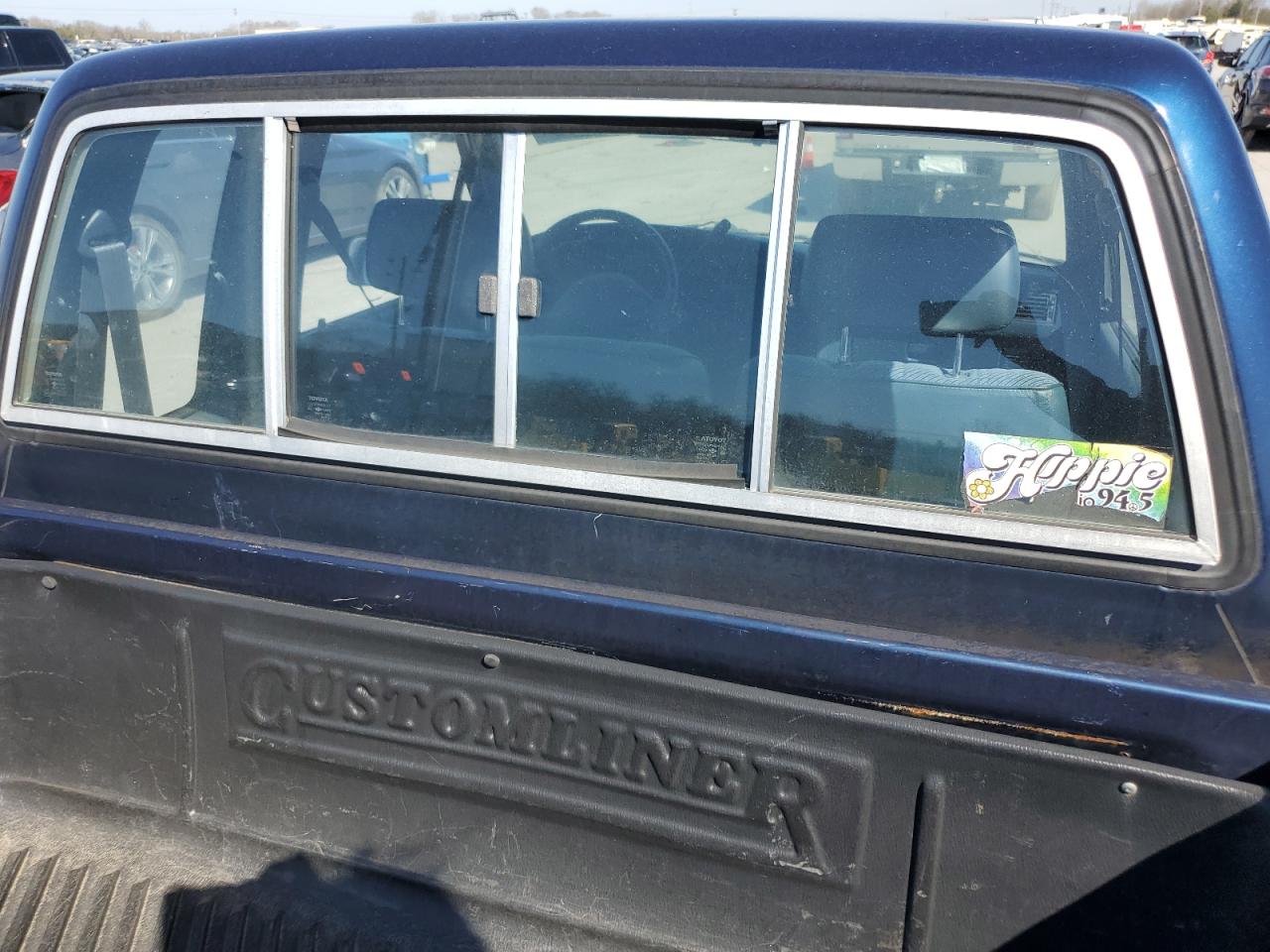 1993 Toyota Pickup - Image 10