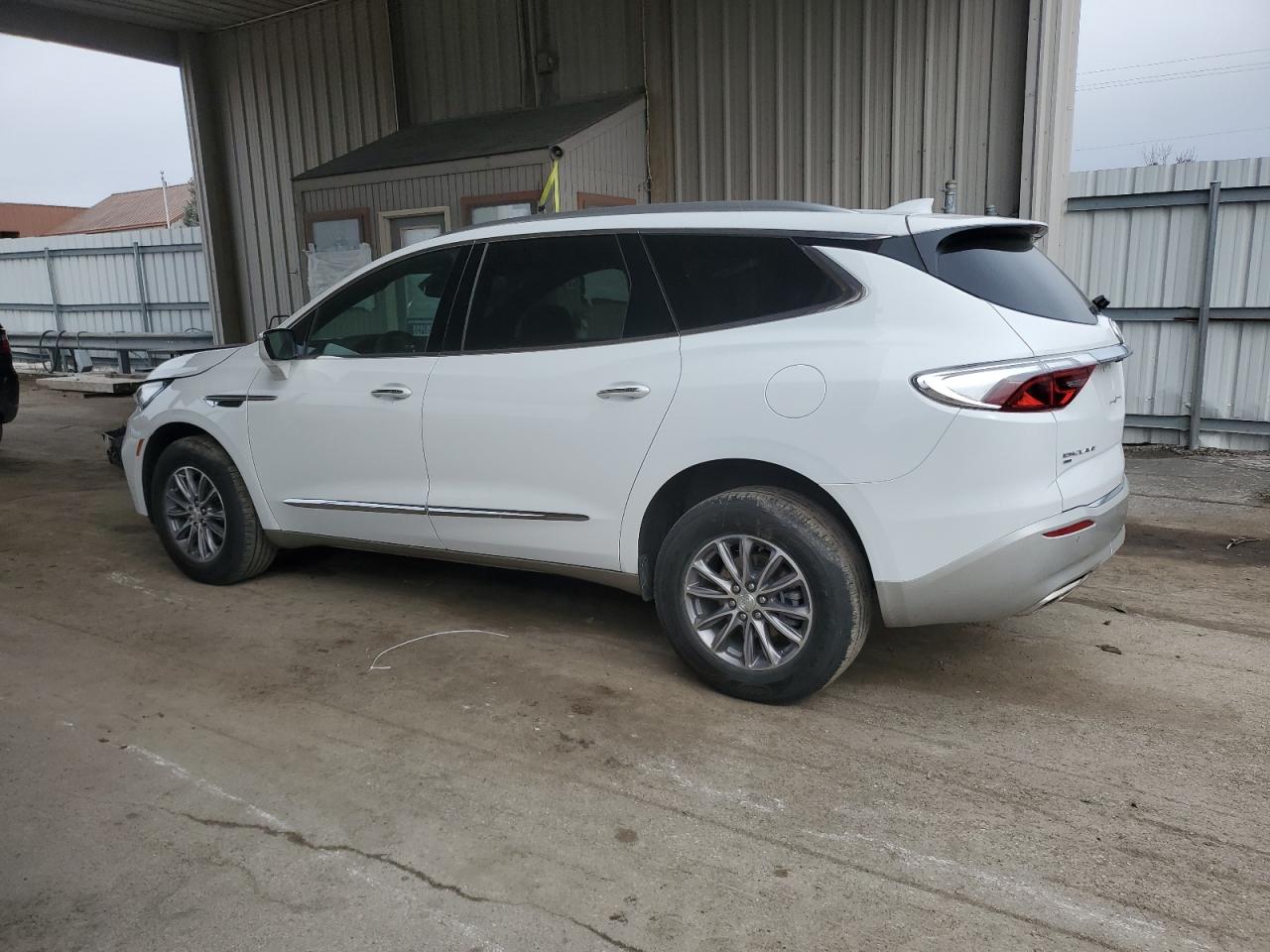 2022 Buick Enclave - Image 2