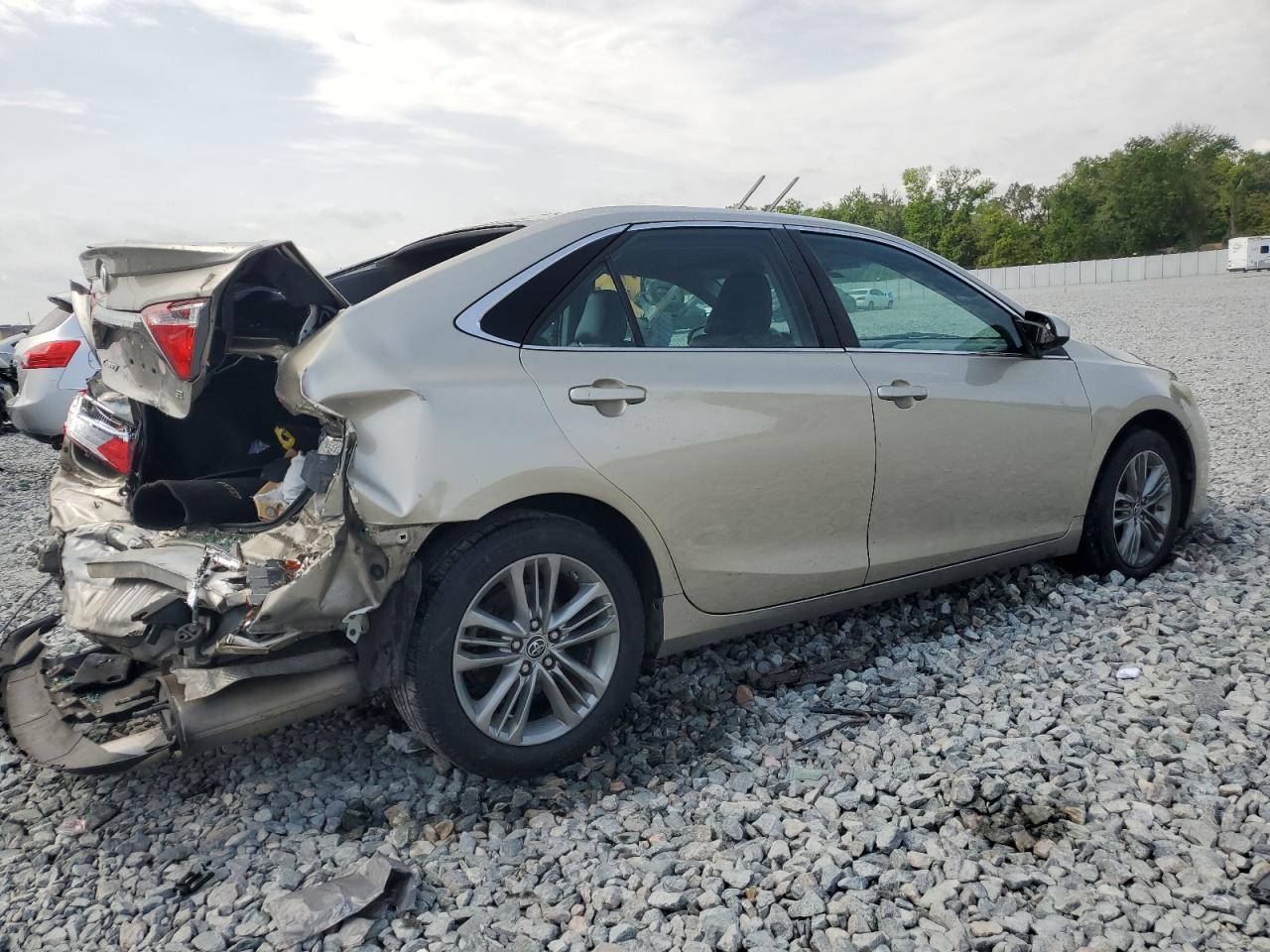 4T1BF1FK9GU143582 TOYOTA CAMRY 2016