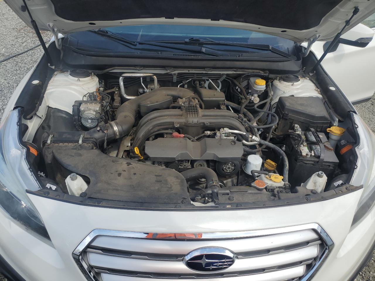 2017 Subaru Outback - Image 11