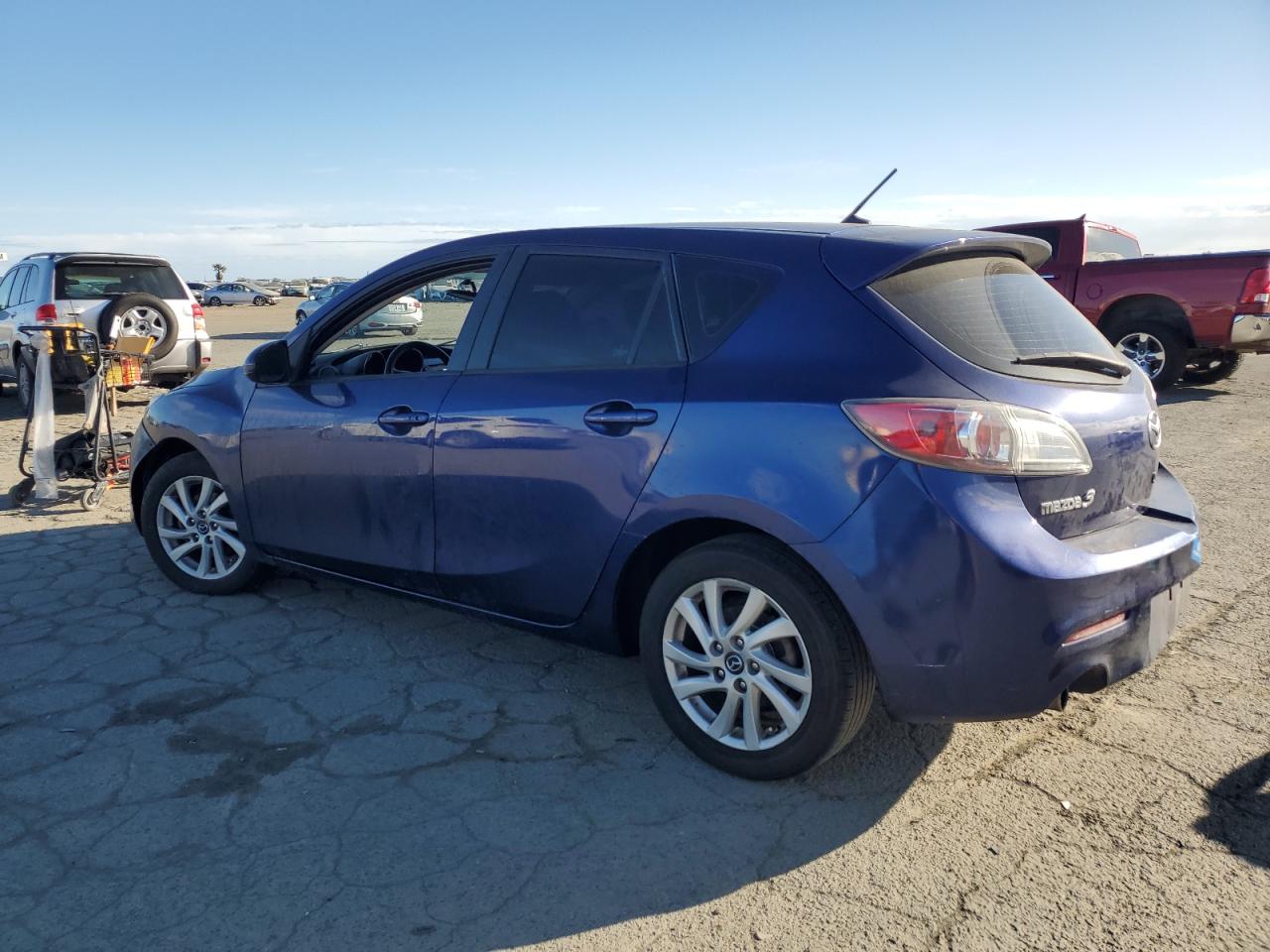 2013 Mazda 3 - Image 2