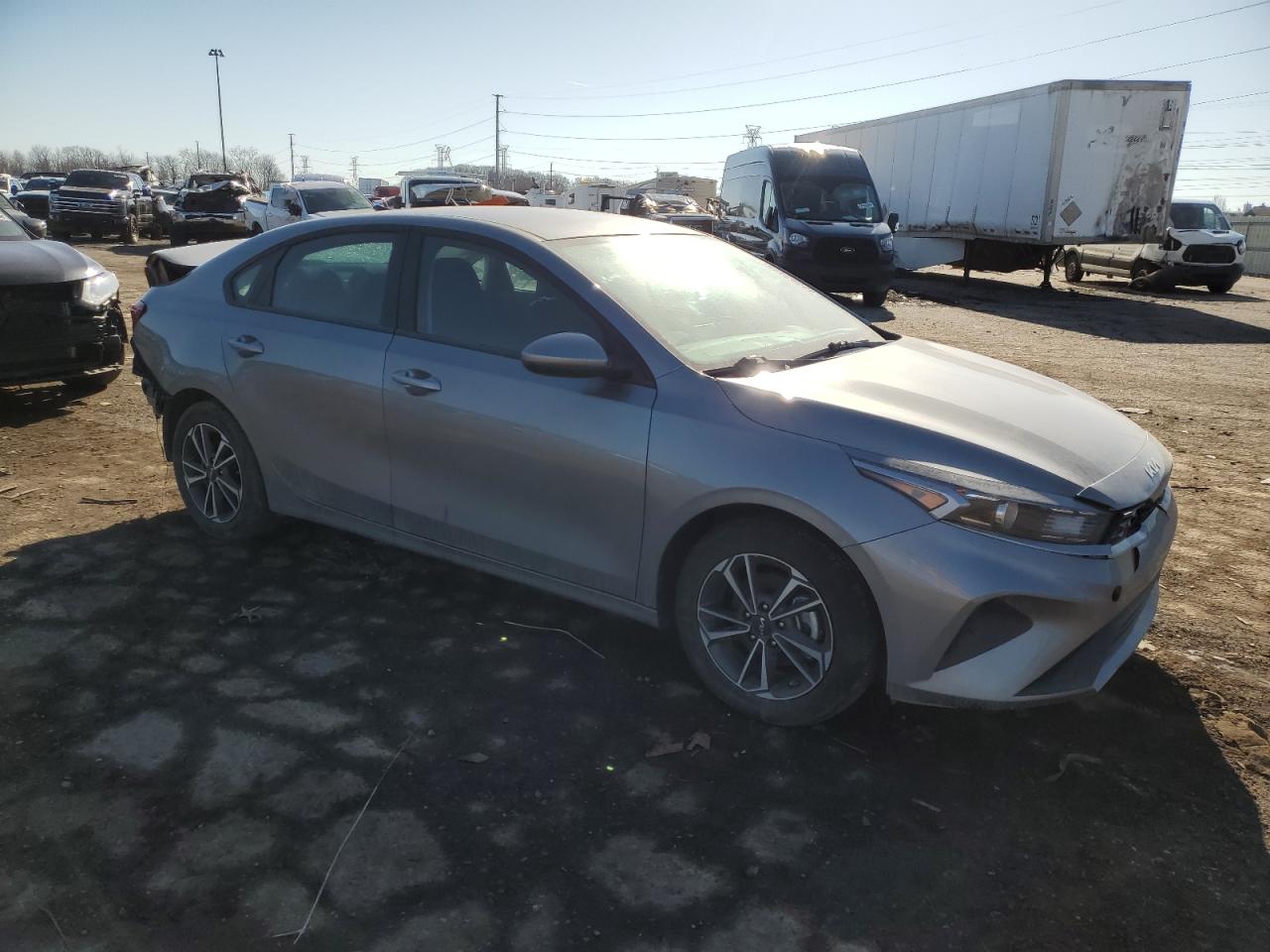 2024 Kia Forte - Image 4