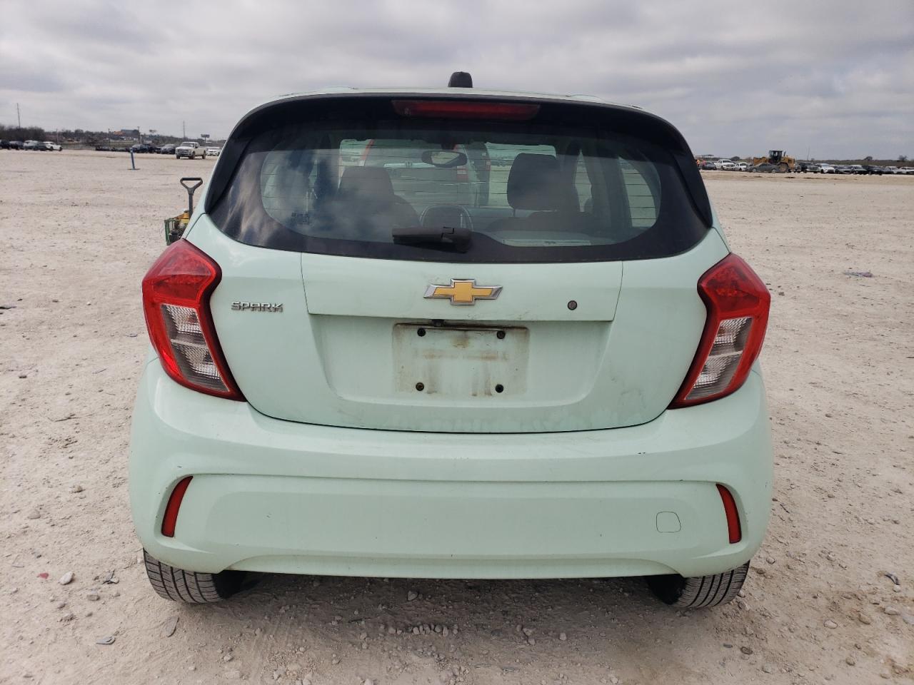 KL8CB6SA2HC746646 CHEVROLET SPARK 2017