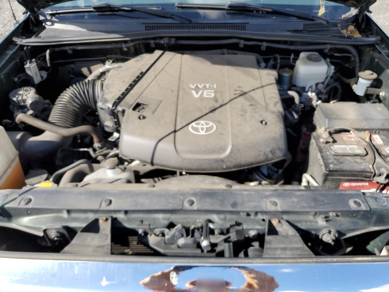 2012 Toyota Tacoma - Image 11