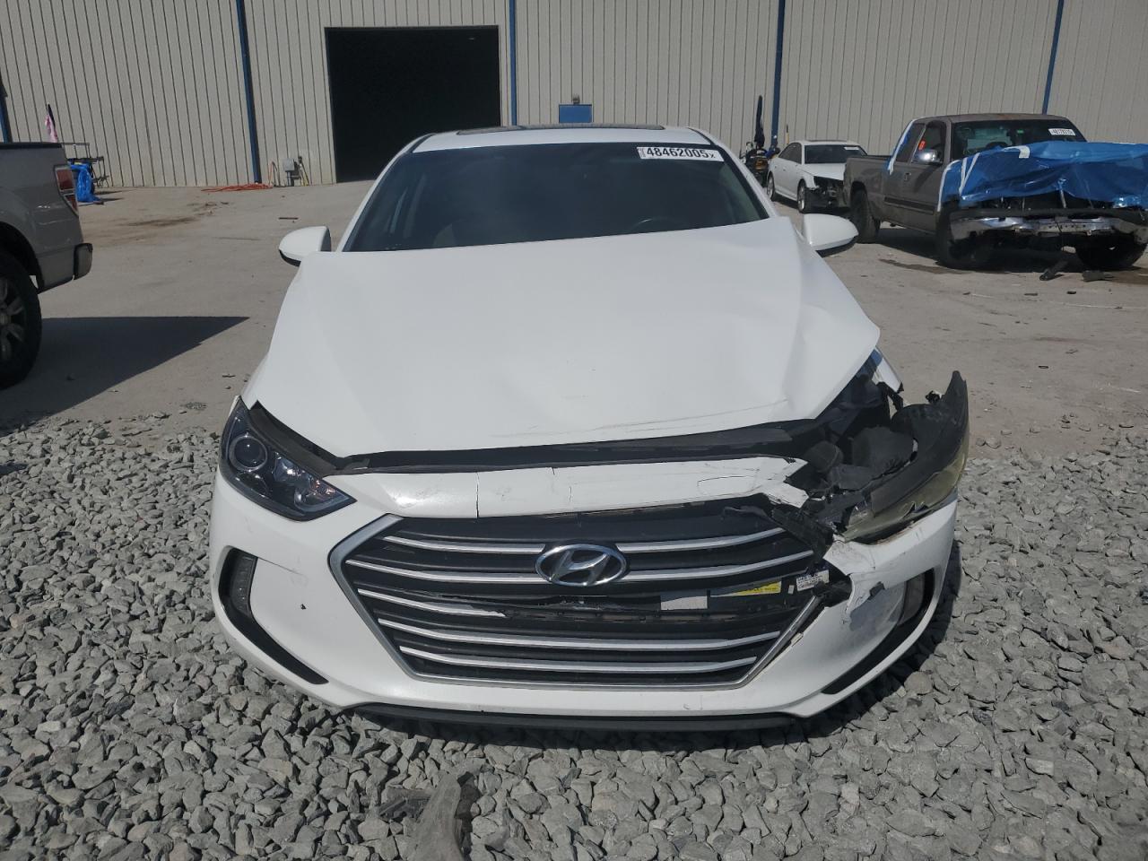 2018 Hyundai Elantra - Image 5