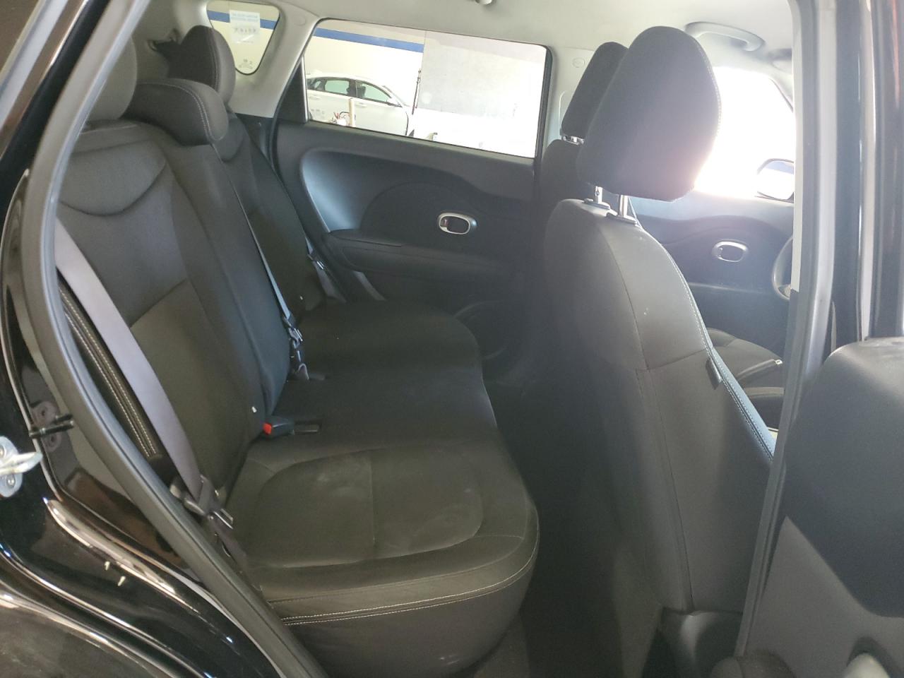 2016 Kia Soul - Image 11