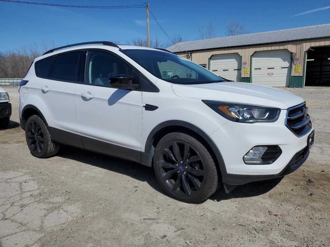 1FMCU0GD3HUB40506 FORD ESCAPE 2017